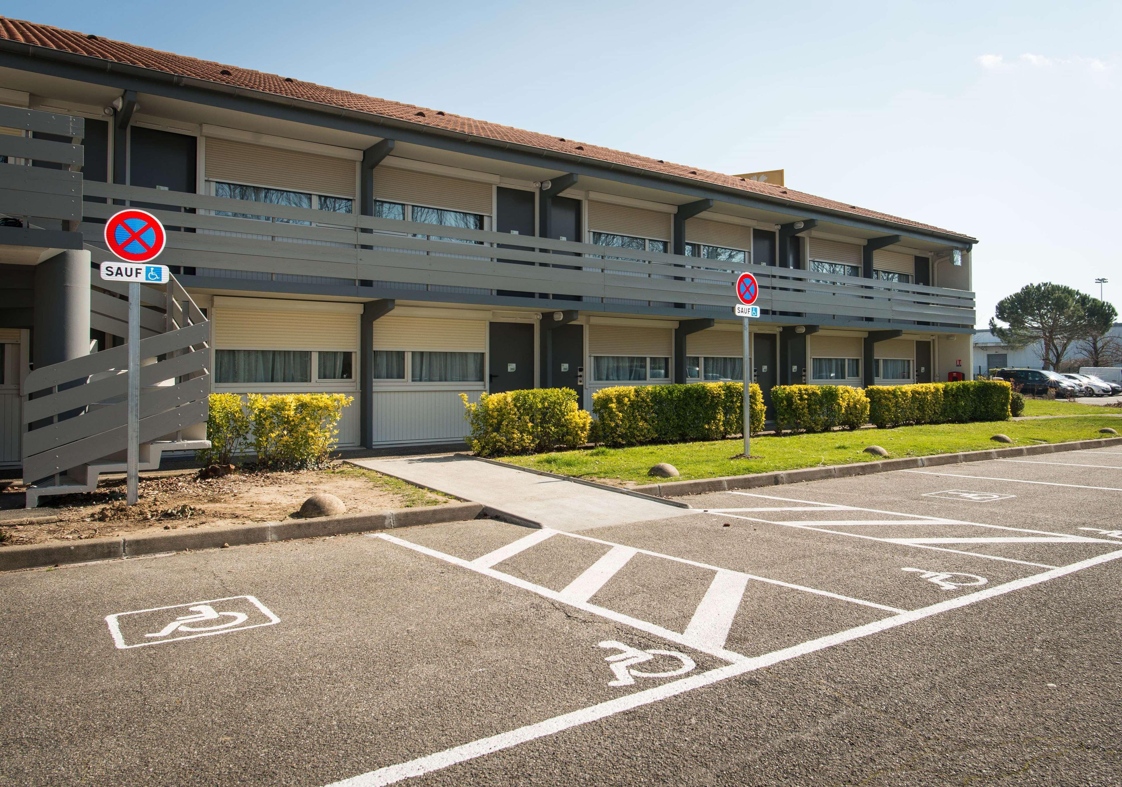 Hotel Campanile Agen Exteriér fotografie